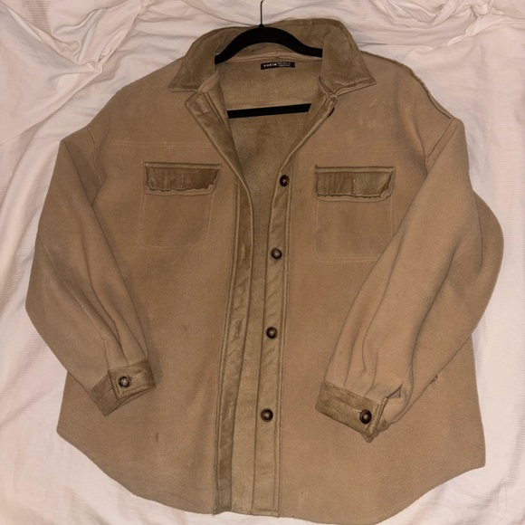 Brown Shacket - Picture 2 of 7
